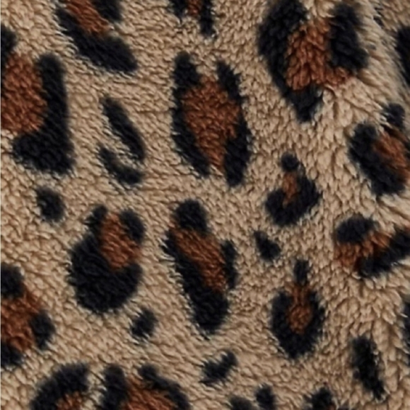 Torrid faux fur jacket, Sherpa leopard print, Plus size 1x - Picture 12 of 12
